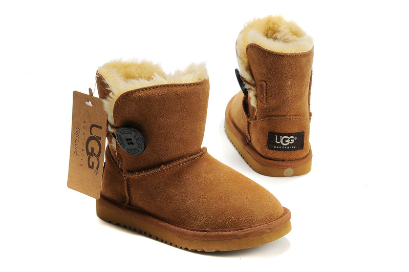 ugg enfant soldes